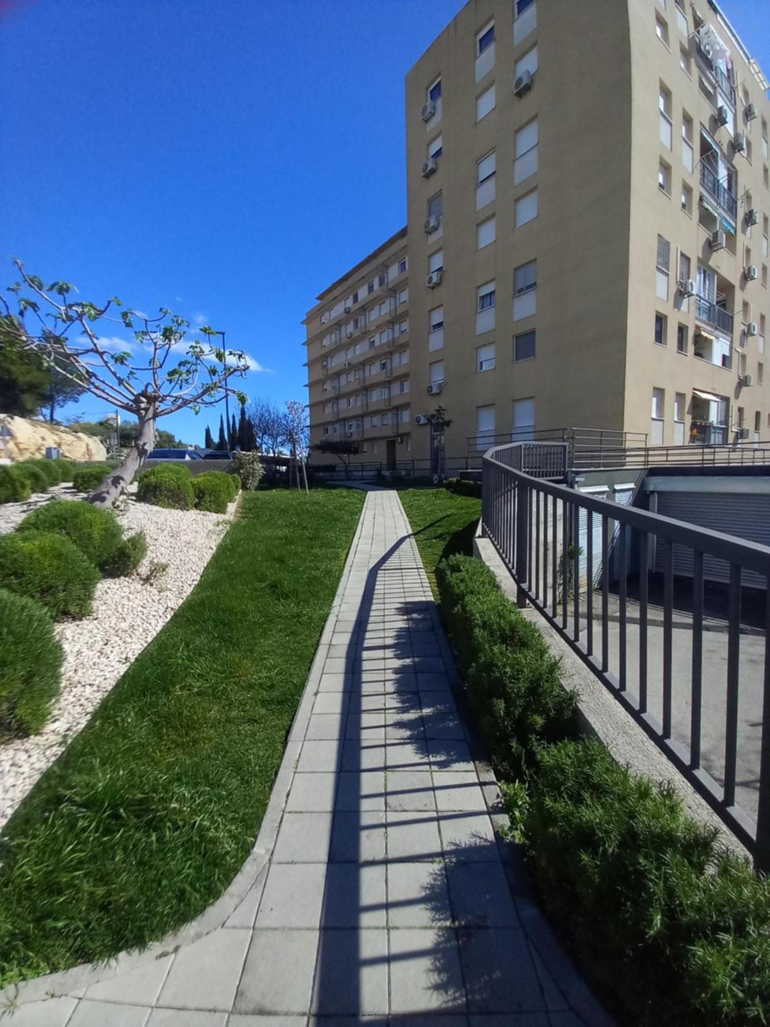 Apartment Harmony - Pleasant And Comfortable Place With A Balcony And A Secured Garage Split Bagian luar foto